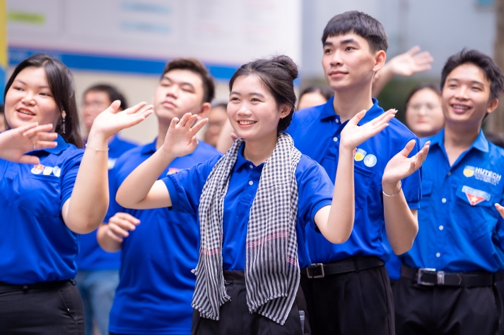 Mùa hè xanh 13WIN13 2025: Bước chân tình nguyện, lan tỏa niềm tin 22