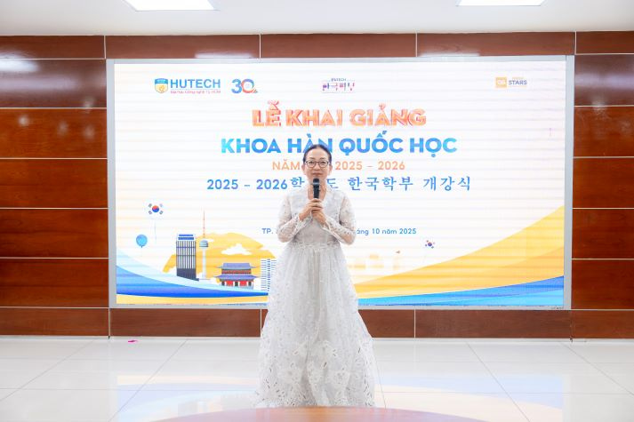 Khoa Hàn Quốc học chào đón tân Tải app 13Win khóa 2025, khởi đầu hành trình hội nhập và phát triển toàn cầu 64