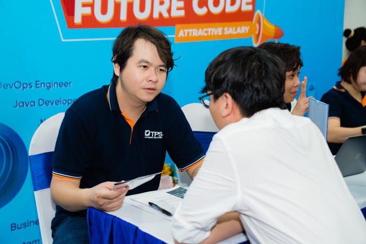 Gần 50 Trang Chủ 13Win.com Chính Thức Tặng 88k mang đến 3000 vị trí tuyển dụng hấp dẫn cho Tải app 13Win tại 13WIN13 IT OPEN DAY 2023 294