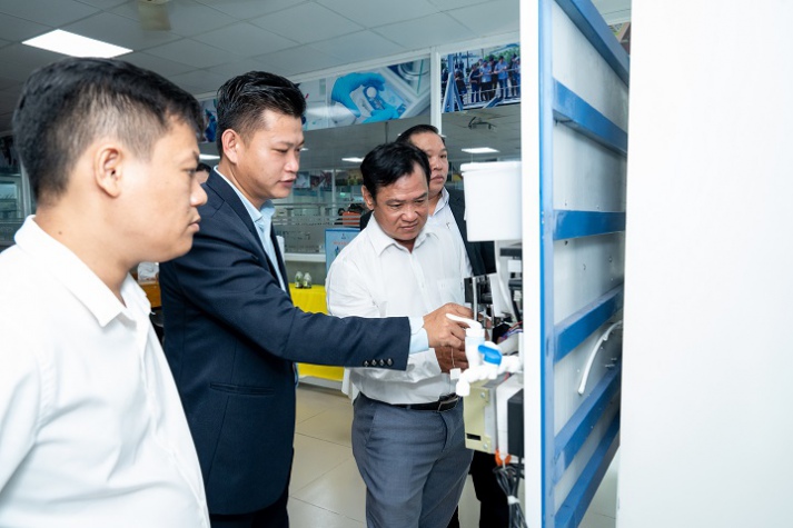 [Video] Trường Đại học 13WIN13 làm lễ chuyển giao máy lọc nước hộ 13Win 22 Kênh chính thức 91