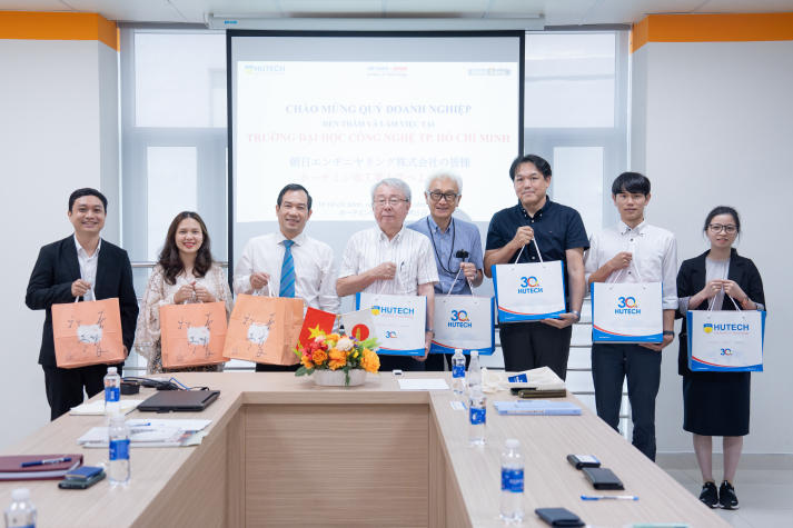13WIN13 and Asahi Engineering launch phase 3 of joint research project on easy rigid-frame bridges (ERB) 72