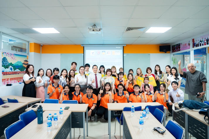 Khoa Nhật Bản học 13WIN13 khai mạc Chương trình Hợp tác nghiên cứu khoa học quốc tế cùng Trường ĐH Hosei (Nhật Bản) 11