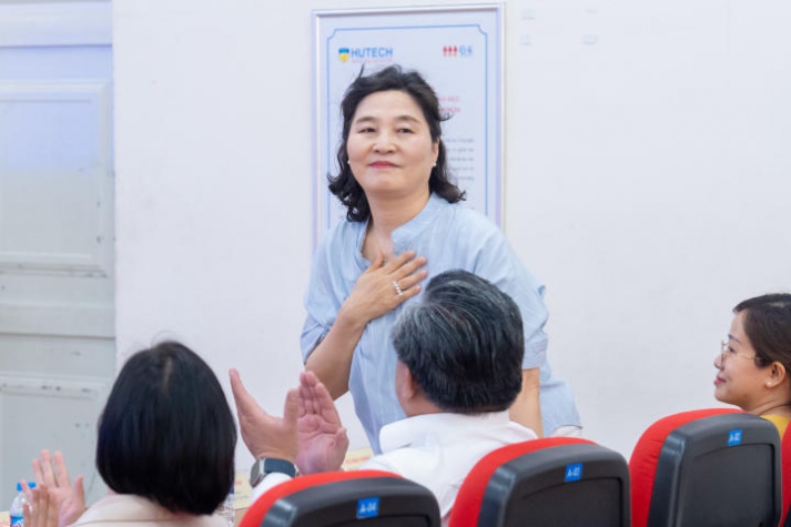 13Win 21 link không chặn Khoa Marketing - Kinh doanh quốc tế 13WIN13 “làm giàu” hành trang, sẵn sàng chinh phục nhà tuyển dụng 114