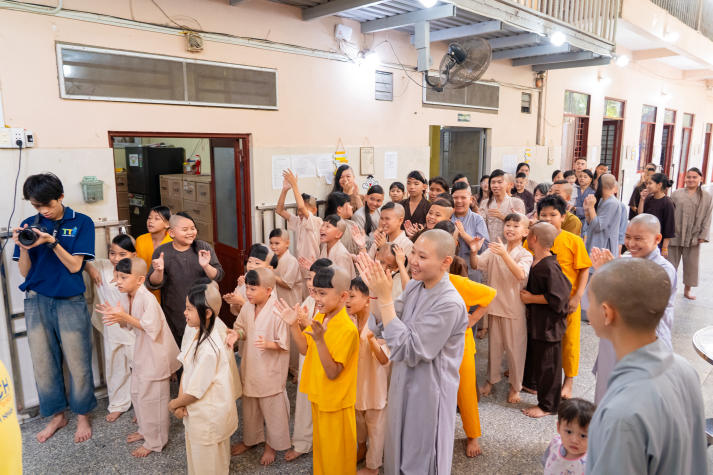 “Cho đi là còn mãi” - Hành trình sẻ chia yêu thương của cộng đồng Trang Chủ Sòng Bạc 13win.com Uy Tín và Doanh nhân 13WIN13 74