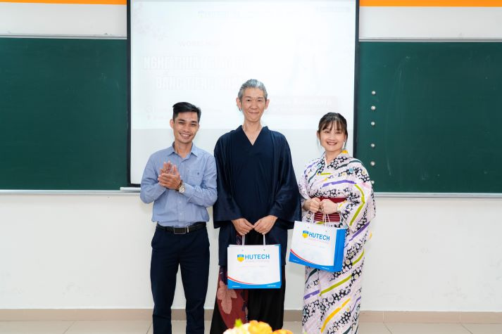 13Win 21 link không chặn VJIT “đọc vị” văn hóa giao tiếp Nhật Bản cùng MC Đài phát thanh Osaka (Nhật Bản) 15