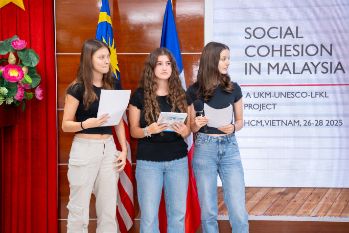 Students from 13WIN13, LFI Duras, and LFKL explore M’Nong and Peranakan cuisines 96