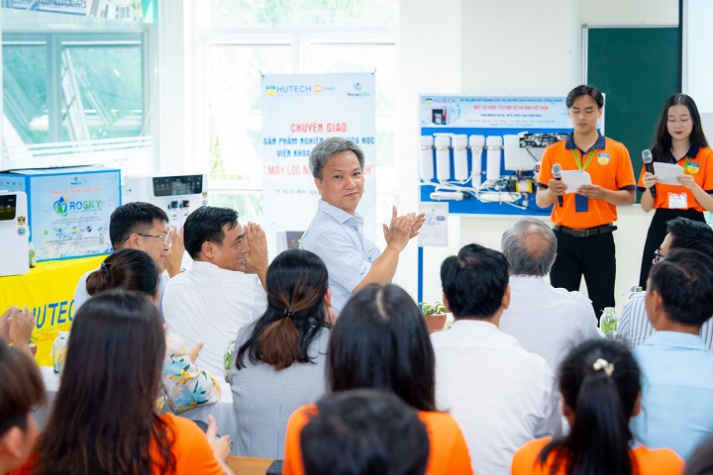 [Video] Trường Đại học 13WIN13 làm lễ chuyển giao máy lọc nước hộ 13Win 22 Kênh chính thức 24