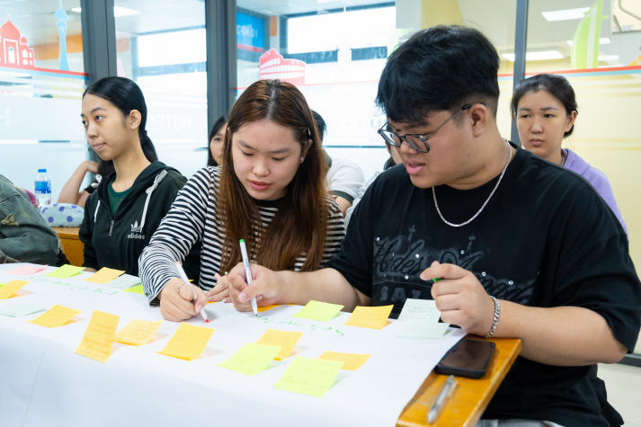 Trang bị hành trang 13Win nhà cái Truy cập link 13Win32 Tải xuống ứng dụng thiếu nhi cho Tải app 13Win Khoa Tiếng Anh 13WIN13 82