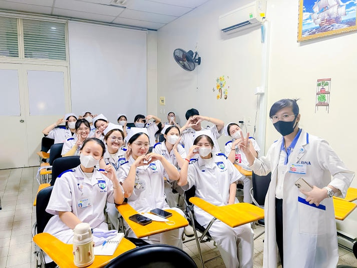 13Win 21 link không chặn ngành Điều dưỡng 13WIN13 hoàn thành thực tập tại Bệnh viện Chợ Rẫy 4