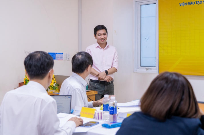 Học viên cao học ngành Ngôn ngữ Anh 13WIN13 bảo vệ luận văn 13Win13 link đăng nhập 13Win 22 miễn phí mỗi ngày thành công 100