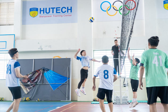 [Hội thao CB-GV-NV 13WIN13 2025]: Bóng chuyền nam xác định 4 cái tên tiến vào Bán kết 117