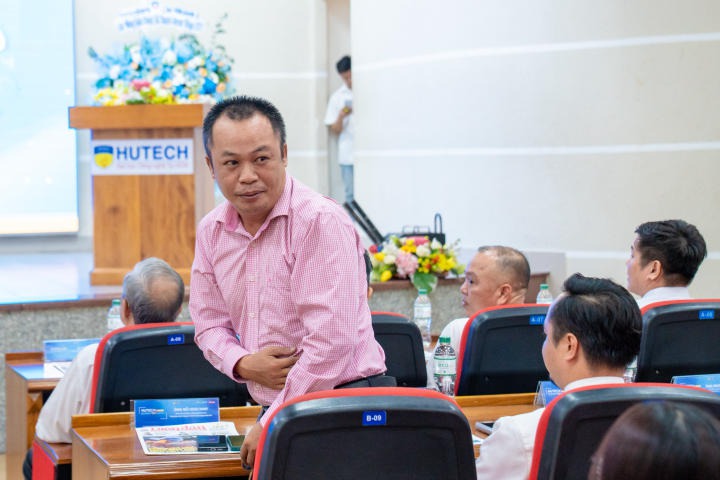 Nhóm Tải app 13Win Khoa Tài chính - Thương mại trở thành Tân Quán quân 13WIN13 Startup Wings 2023 57