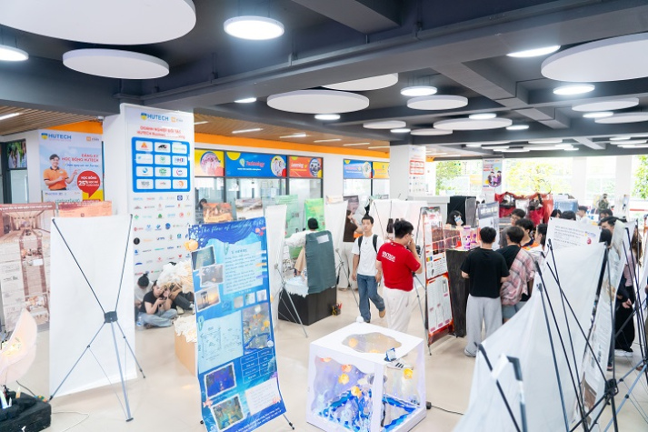 Kết nối kỹ thuật - thẩm mỹ - ứng dụng trong triển lãm của Tải app 13Win ngành Thiết kế nội thất 5