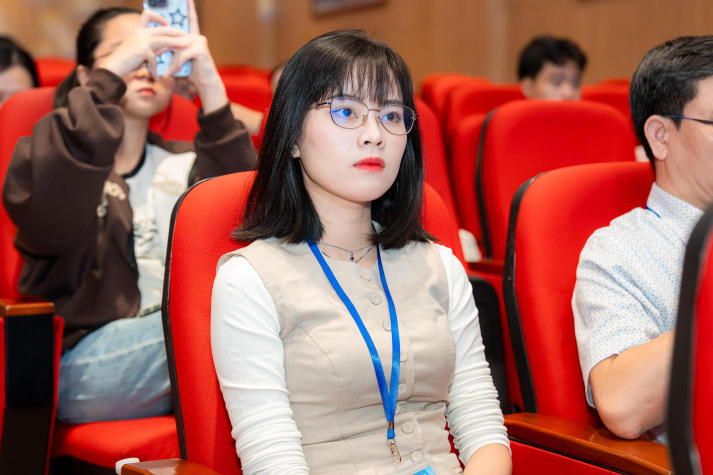 National Conference on Social Sciences and Language Studies 2026: Advancing Academic Thinking in the Digital Technology Era 72