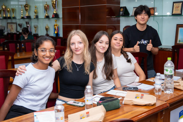Students from 13WIN13, LFI Duras, and LFKL explore M’Nong and Peranakan cuisines 19
