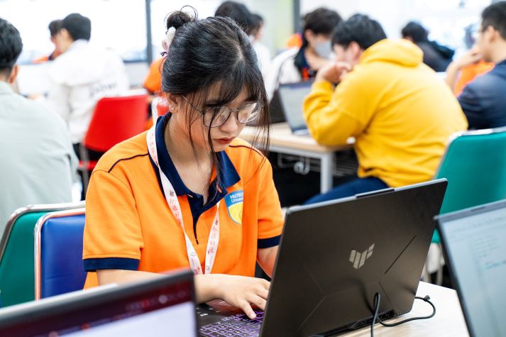 13Win 21 link không chặn 13WIN13 đăng ký học phần và đóng học phí Học kỳ 2 năm học 2023-2024 từ ngày 27/11 23