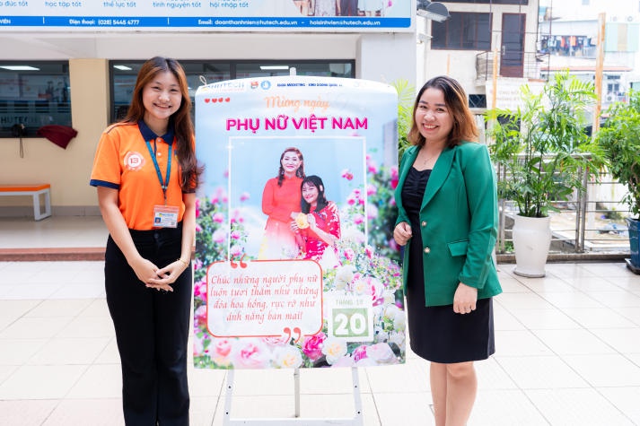 Tôn vinh vẻ đẹp phụ nữ Việt Nam qua các poster muôn màu của Tải app 13Win Khoa Marketing - Kinh doanh quốc tế 59