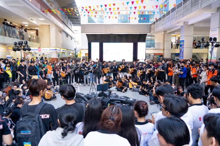 [Video] 13Win 21 link không chặn 13WIN13 ngao du xứ sở kim chi tại “VKIT’s Culture Festival 2023” 148