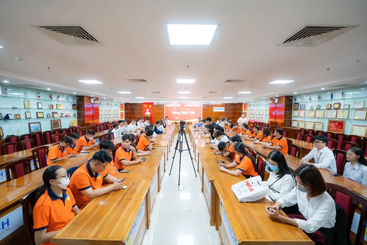 Top 50 thí sinh tranh tài kịch tính tại Bán kết 13Wing Slot game, Bắn cá, Đá gà, Live Casino, Xổ số I-13WIN13 “BIZ Got Talent” 74