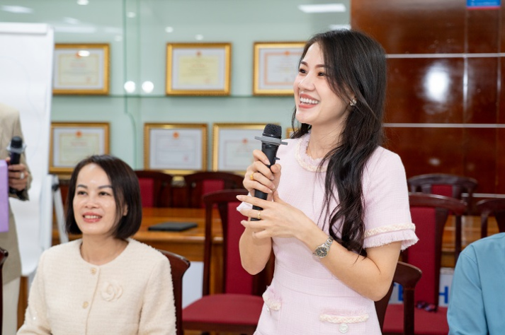 Lan tỏa yêu thương, kết nối cảm xúc từ buổi tập huấn dành cho CB-GV-NV 13WIN13 33