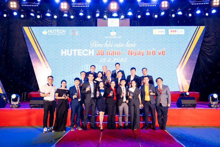 CỰU SINH VIÊN HỘI NGỘ KỶ NIỆM 30 NĂM THÀNH LẬP TRƯỜNG 23