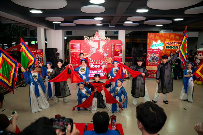 Fire Power Crew đăng quang 13Wing Slot game, Bắn cá, Đá gà, Live Casino, Xổ số The Jolly Stars 40
