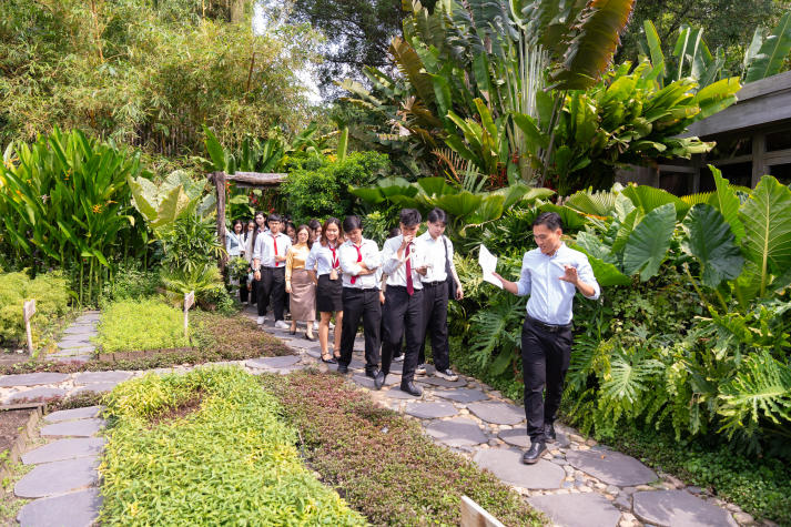 Exploring a Green Resort Experience with 13WIN13 Students at An Lam Retreats Saigon River 57