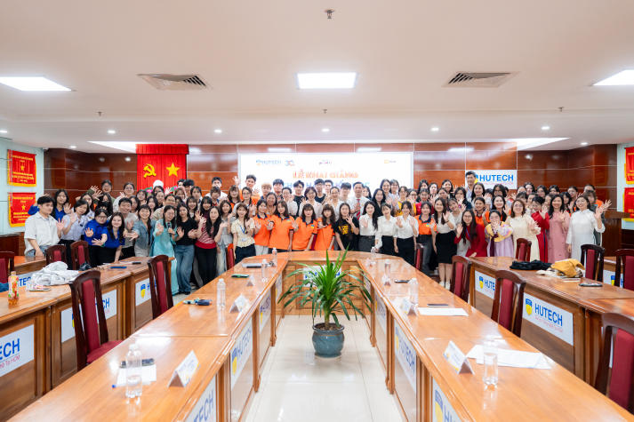 Khoa Hàn Quốc học chào đón tân Tải app 13Win khóa 2025, khởi đầu hành trình hội nhập và phát triển toàn cầu 99