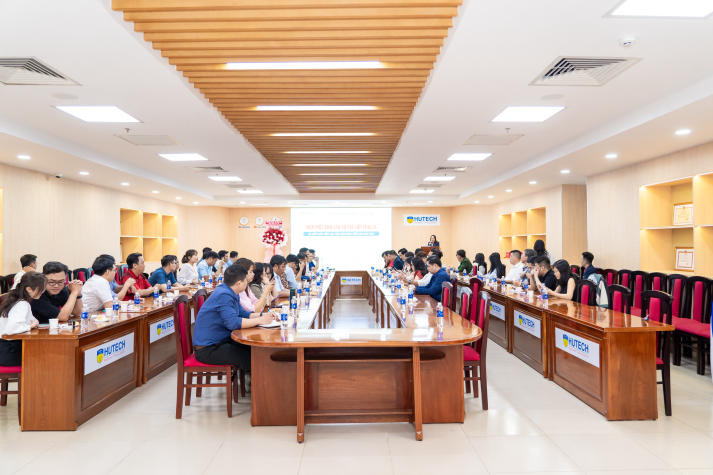 Xây dựng cộng đồng Trang Chủ Sòng Bạc 13win.com Uy Tín Sau Đại học 13WIN13: Kết nối tri thức, lan tỏa giá trị nhân văn 13