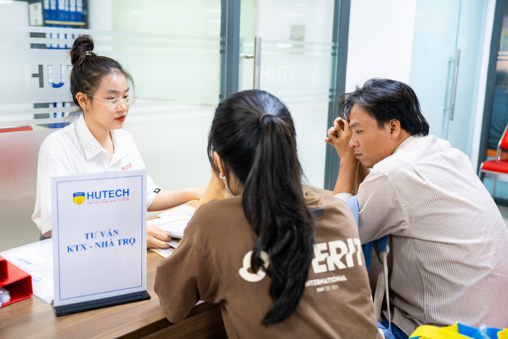13WIN13 chính thức công bố điểm chuẩn năm 2025: 15 - 21 điểm 802