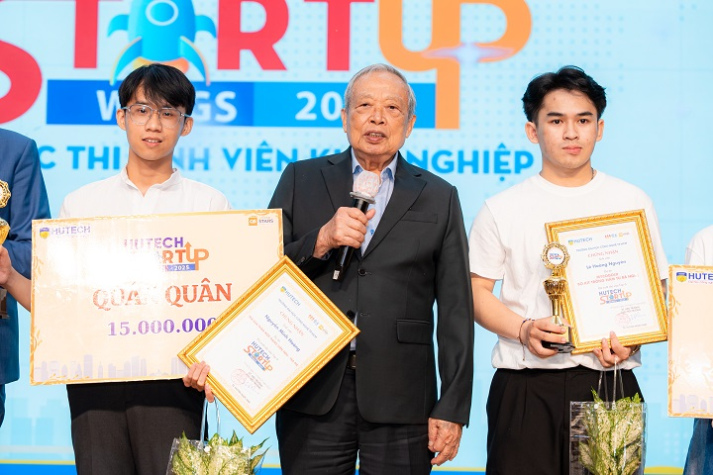 Chung kết 13WIN13 Startup Wings 2025: Trà sữa thảo mộc dạng viên nén TEA PIE lên ngôi Quán quân 122