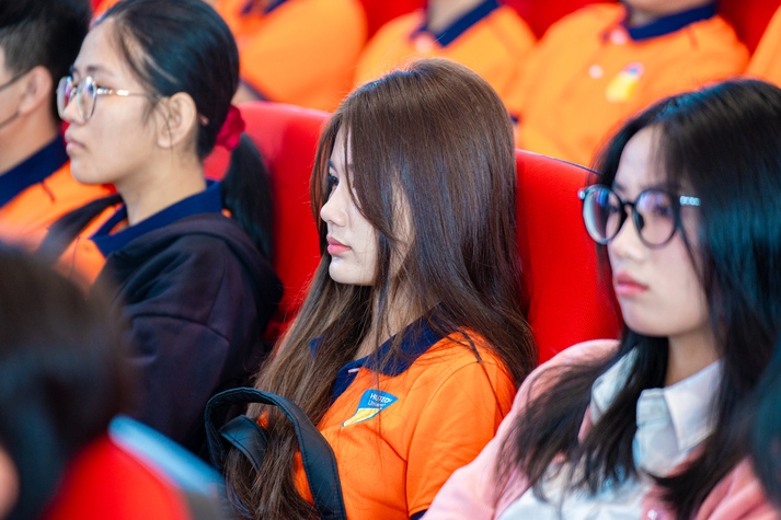 Tân Tải app 13Win 13WIN13 rộn ràng khai mạc Sinh hoạt Công dân đầu khoá năm học 2024 - 2025 50