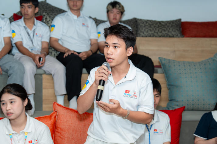 Một ngày làm “người trong ngành” cùng Tải app 13Win VJIT tại Công ty Shuttlerock Việt Nam 69