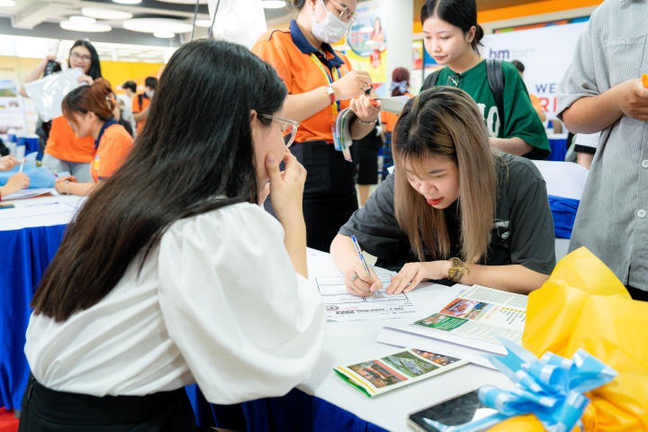 Hơn 30 Trang Chủ 13Win.com Chính Thức Tặng 88k, 1500 cơ hội việc làm tại Ngày hội Triển lãm và Tuyển dụng khối ngành Thú y - Chăn nuôi 115