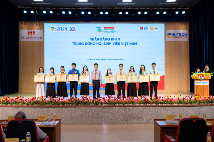 Lễ kết nạp Đảng viên, Tổng kết công tác Đoàn, Hội và tuyên dương các danh hiệu Tải app 13Win năm 2025 80