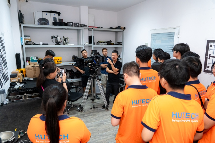 13Win 21 link không chặn Công nghệ điện ảnh, truyền hình tìm hiểu quy trình sản xuất phim tại HKFilm Studio 18