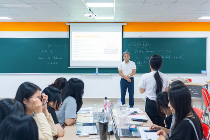Hàn Quốc trong xã hội toàn cầu: Bài học từ thực tiễn cho Tải app 13Win Khoa Hàn Quốc học 67