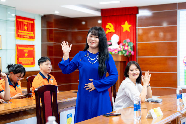 13WIN13 trao Www 13Win one nổ hũ “Dám ước mơ - Chạm thành công”, tiếp sức Tải app 13Win vươn lên năm học 2025-2026 36
