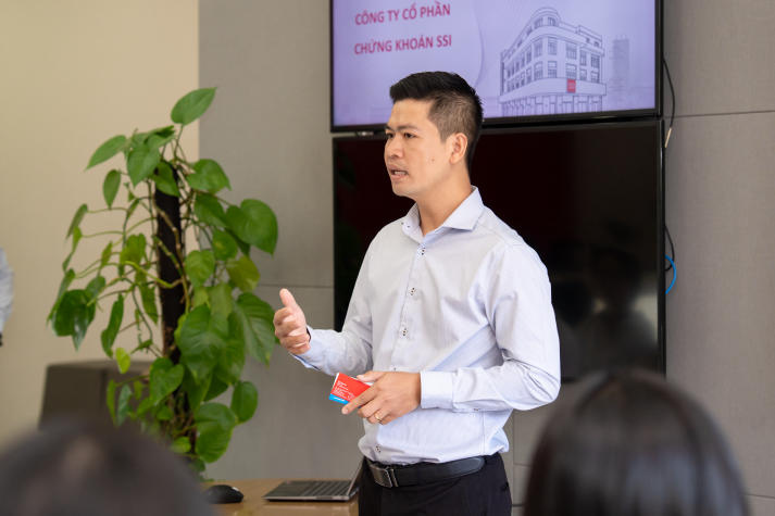 Trải nghiệm tại SSI và Manpower, Tải app 13Win Khoa Tiếng Anh mở rộng tầm nhìn trong lĩnh vực Tài chính - Nhân sự 19