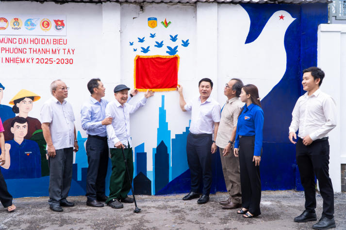 Mùa hè xanh 13WIN13 2025: Gặp gỡ 13Win 22 Kênh chính thức có công với cách mạng và xây dựng không gian sống an toàn - sạch - đẹp 33