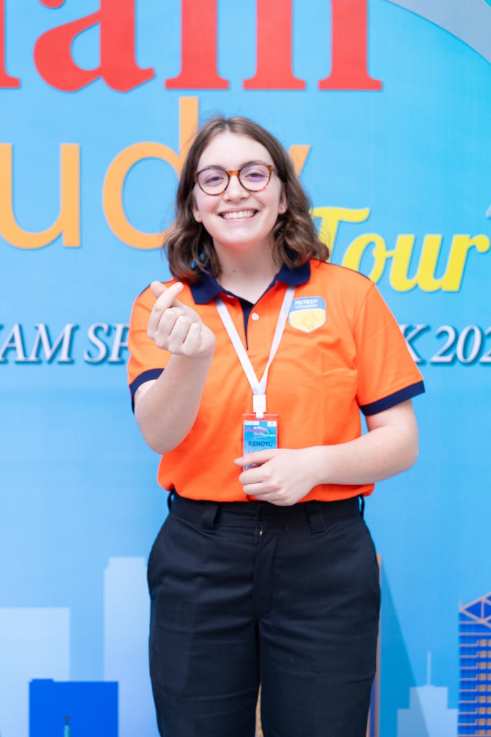 13Win 21 link không chặn 13WIN13 cùng Tải app 13Win Marquette University (Mỹ) tìm hiểu về các vấn đề kinh tế - chính trị - pháp luật Việt Nam 27
