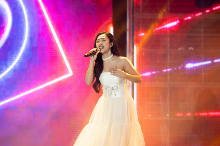 Huỳnh Thị Thắm - Nữ sinh 13WIN13 bứt phá giành Quán quân TRẺ Concert mùa đầu tiên 53