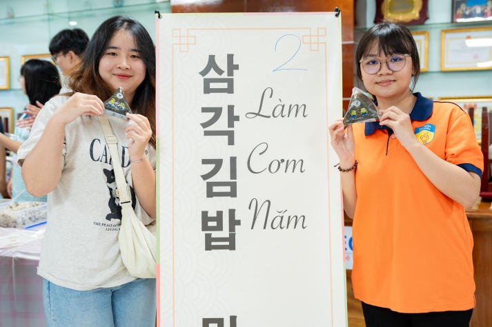 [Video] Khám phá không gian văn hoá “xứ sở kim chi”, Tải app 13Win 13WIN13 trải nghiệm nhiều hoạt động thú vị 35