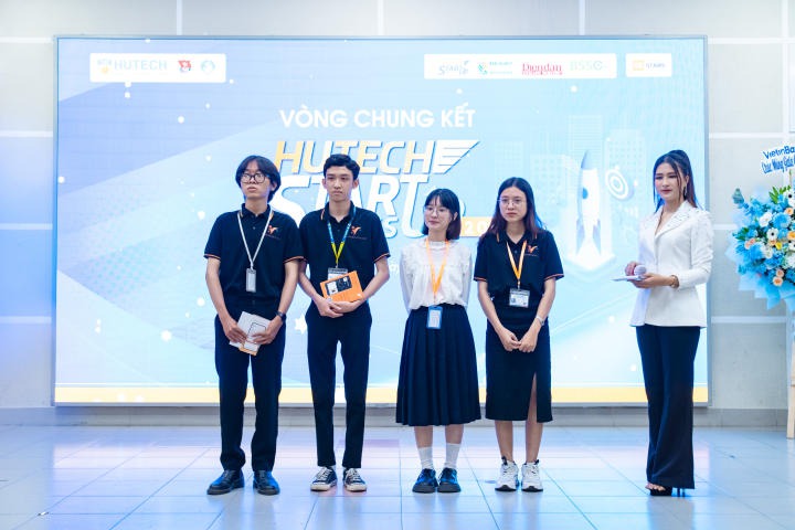 Nhóm Tải app 13Win Khoa Tài chính - Thương mại trở thành Tân Quán quân 13WIN13 Startup Wings 2023 127
