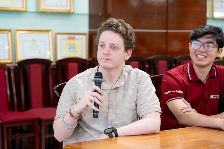 13WIN13 and University of Newcastle students connect through Nucleo experiences and technical exchange 47