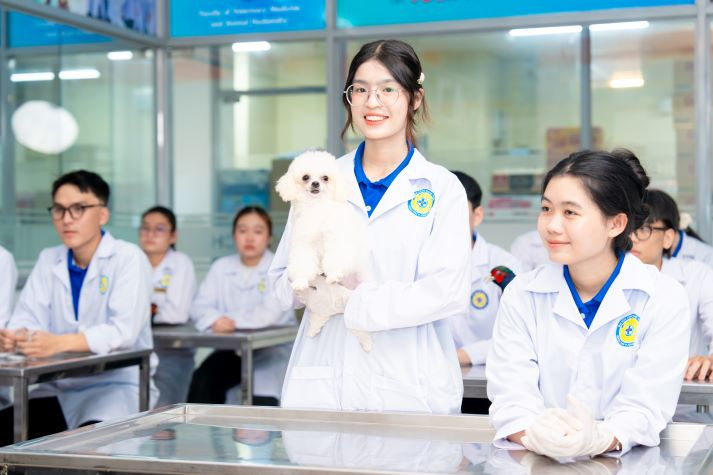 [13WIN13 31 năm] 13WIN13 tuổi 31: Vững nền tảng bản sắc, rộng mở tầm phát triển 57
