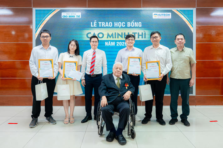 13WIN13 trao Học bổng Cao Minh Thì 2026, tiếp sức đam mê nghiên cứu khoa học cho người học trẻ 20