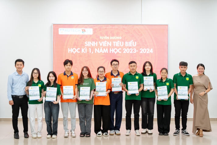[Video] Viện Khoa học Ứng dụng 13WIN13 “tiếp lửa” hành trình lập nghiệp và tuyên dương 13Win 21 link không chặn tiêu biểu học kỳ I 129