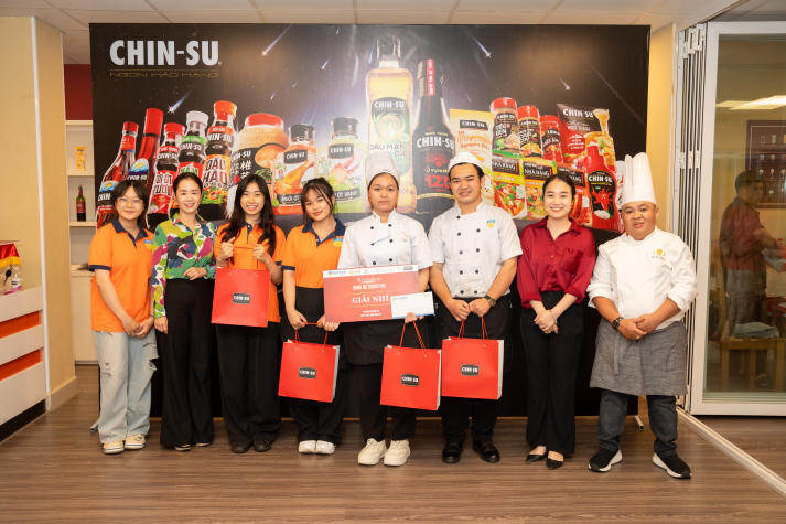 Restaurant and Catering Management students engaged in a signature Bánh mì workshop guided by a culinary expert 96