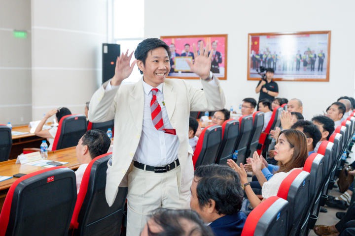 Sôi nổi 13WIN13 TECHSHOW 2023: Hơn 300 đồ án, 3.500 đầu việc và nhiều suất Www 13Win one nổ hũ giá trị 85